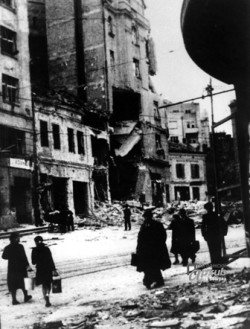 Bombardovanje Beograda 1944. godine
